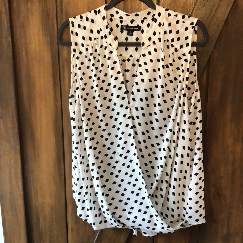 Top/Blouses